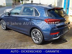 Blau Neu 2024 Hyundai i30 Style Limousine | 23.960 € (Guter Preis)