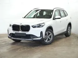 Alpinweiss 3 Gebraucht 2024 BMW X1 Performance SUV | 40.980 € (Superpreis)