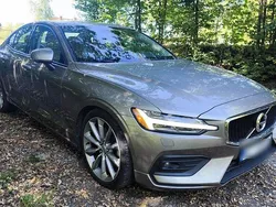 Gold Gebraucht 2020 Volvo S60 Limousine | 23.000 € (Superpreis)
