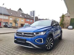 Ravennablau metallic Gebraucht 2024 VW T-Roc IQ Drive SUV | 30.900 € (Fairer Preis)