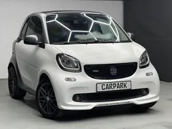 Weiß Gebraucht 2018 Smart ForTwo Cabrio Brabus Cabrio | 18.900 € (Guter Preis)