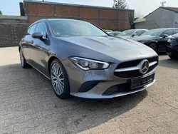 Grau Gebraucht 2019 Mercedes CLA200 Kombi | 16.000 € (Guter Preis)