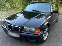 Schwarz Gebraucht 1998 BMW 316 Compact Kleinwagen | 1.800 €
