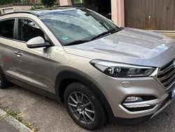 Gold Gebraucht 2016 Hyundai Tucson Turbo SUV | 16.500 € (Fairer Preis)