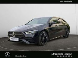Schwarz Gebraucht 2024 Mercedes CLA200 Shooting Brake AMG Kombi | 38.480 €