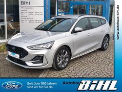 Silber Gebraucht 2025 Ford Focus ST-Line Limousine | 24.990 € (Guter Preis)