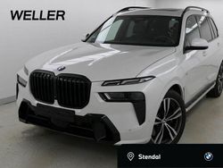 Mineralweiß (weiß) Gebraucht 2023 BMW X7 M Sport SUV | 85.850 € (Guter Preis)