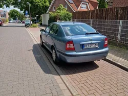 Grau Gebraucht 2009 Skoda Octavia Tour Limousine | 2.300 € (Superpreis)