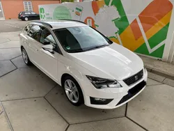Weiß Gebraucht 2014 Seat Leon ST FR Kombi | 10.500 € (Etwas zu teuer)