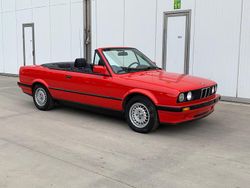 Rot Gebraucht 1993 BMW 318 Cabriolet Cabrio | 15.000 €