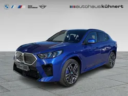 M portimao blau metallic Gebraucht 2025 BMW iX2 M Sport SUV | 55.365 €