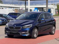 Blau Gebraucht 2019 BMW 218 Active Tourer Luxury Line Van / Kleinbus | 17.900 € (Fairer Preis)