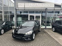 Schwarz Gebraucht 2018 BMW 218 Gran Tourer Advantage Van / Kleinbus | 13.999 € (Guter Preis)