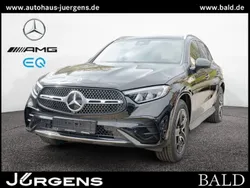 Schwarz metalliclack obsidians Gebraucht 2025 Mercedes GLC220 AMG SUV | 59.880 €