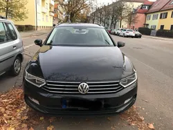 Schwarz Gebraucht 2018 VW Passat Kombi | 13.999 € (Guter Preis)