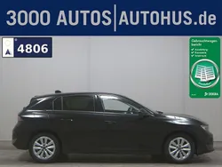 Grau Gebraucht 2023 Opel Astra Business Limousine | 14.980 € (Superpreis)