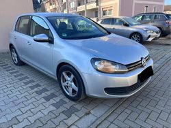 Grau Gebraucht 2009 VW Golf Trendline Limousine | 3.850 € (Etwas zu teuer)