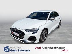 Arkonaweiß Gebraucht 2024 Audi S3 Ambiente Limousine | 42.950 € (Guter Preis)