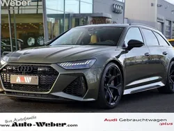 Grün Neu 2025 Audi RS6 Performance Limousine | 193.900 €