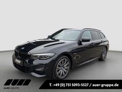 Schwarz Gebraucht 2022 BMW 330e M Sport Kombi | 29.900 € (Superpreis)
