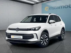 Weiß Neu 2025 VW Tiguan SUV | 40.349 € (Fairer Preis)