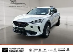 Weiß (b4 "candy" weiss) Gebraucht 2023 Cupra Formentor SUV | 26.930 € (Guter Preis)