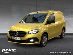Gelb limonitgelb Gebraucht 2023 Mercedes Citan 112 Van / Kleinbus | 26.950 € (Etwas zu teuer)