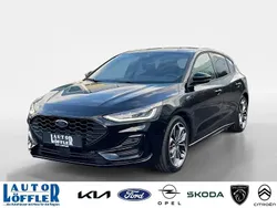 Schwarz Gebraucht 2025 Ford Focus ST-Line X Limousine | 26.909 € (Guter Preis)