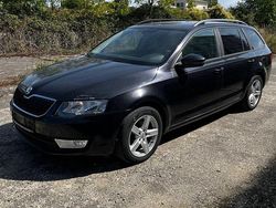 Schwarz Gebraucht 2014 Skoda Octavia Kombi | 9.990 € (Fairer Preis)