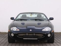Schwarz Gebraucht 2001 Jaguar XKR Cabrio | 39.999 €