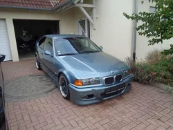 Blau Gebraucht 1997 BMW 323 Coupé | 7.999 € (Fairer Preis)