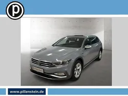 Mondsteingrau Gebraucht 2023 VW Passat Alltrack S Kombi | 40.908 € (Fairer Preis)