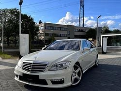 Weiß Gebraucht 2011 Mercedes S500L Limousine | 23.500 €