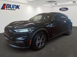Iridium schwarz Gebraucht 2022 Ford Mustang Mach-E SUV | 28.600 € (Superpreis)