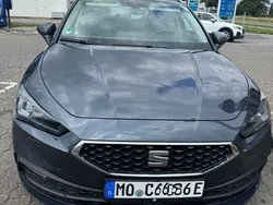 Grau Gebraucht 2021 Seat Leon ST XCELLENCE Kombi | 16.500 € (Guter Preis)