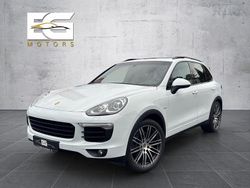Weiß Gebraucht 2015 Porsche Cayenne SUV | 35.990 € (Teuer)