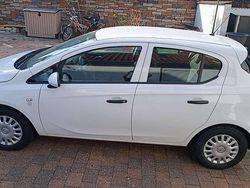 Weiß Gebraucht 2018 Opel Corsa Selection Limousine | 8.500 € (Fairer Preis)