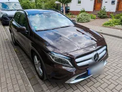 Braun Gebraucht 2016 Mercedes GLA250 SUV | 19.500 € (Guter Preis)