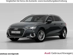Grau Gebraucht 2024 Audi A3 Sportback Advanced Plus Limousine | 40.940 €