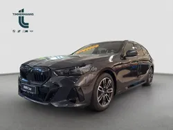 Grau Neu 2025 BMW i5 Performance Limousine | 76.290 € (Teuer)