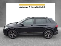 Deep black pearl Gebraucht 2022 VW Tiguan Active SUV | 26.660 € (Guter Preis)