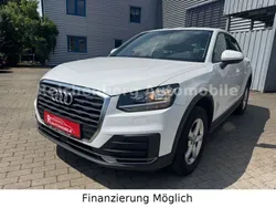 Weiß Gebraucht 2017 Audi Q2 SUV | 18.990 € (Fairer Preis)