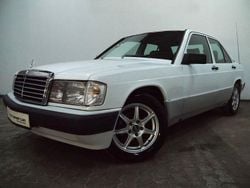 Weiß Gebraucht 1990 Mercedes 190 Limousine | 3.990 €
