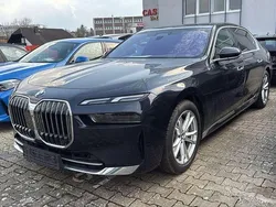Schwarz (carbonschwarz) Gebraucht 2023 BMW 740 Comfort Edition Limousine | 89.900 € (Teuer)
