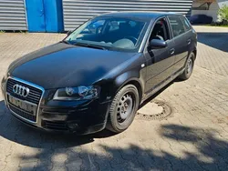 Schwarz Gebraucht 2005 Audi A3 Sportback Ambiente Limousine | 999 €