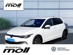 Pure white Gebraucht 2023 VW Golf VIII Active Limousine | 25.290 € (Fairer Preis)