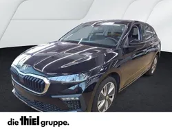 Schwarz Gebraucht 2024 Skoda Scala Drive Kleinwagen | 25.480 € (Etwas zu teuer)