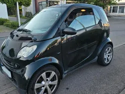 Schwarz Gebraucht 2005 Smart ForTwo Coupé Pure Coupé | 1.250 € (Fairer Preis)