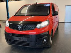 Rot Gebraucht 2023 Fiat Scudo Van | 15.990 € (Fairer Preis)