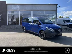 Atlantisblau Gebraucht 2021 Mercedes Vito Van / Kleinbus | 26.970 € (Superpreis)
